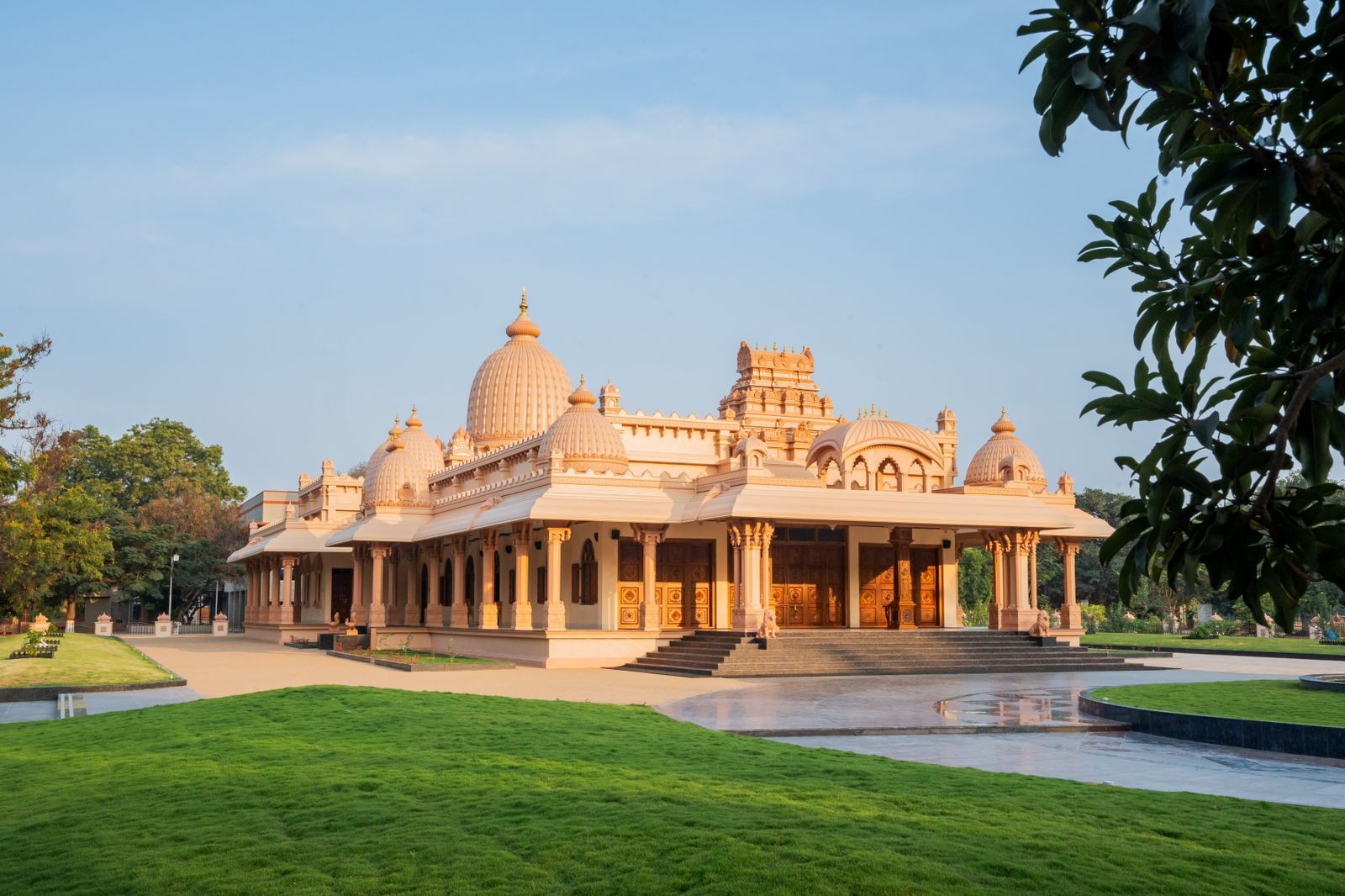 Sri Ramakrishna Mission Vidyalaya College of Arts and Science campus
